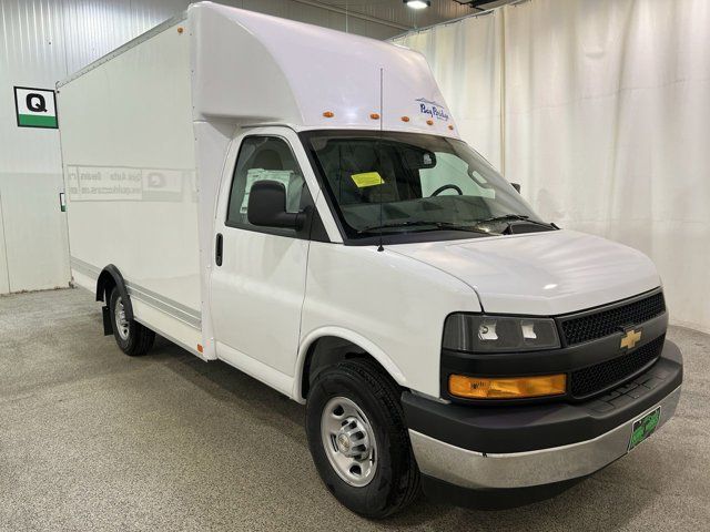 2024 Chevrolet Express Base