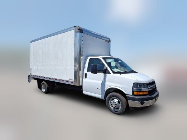 2024 Chevrolet Express Base