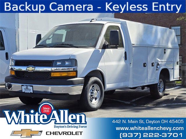 2024 Chevrolet Express Base