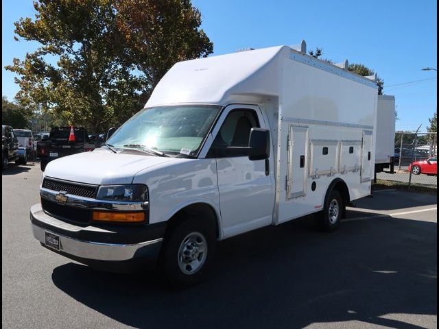 2024 Chevrolet Express Base