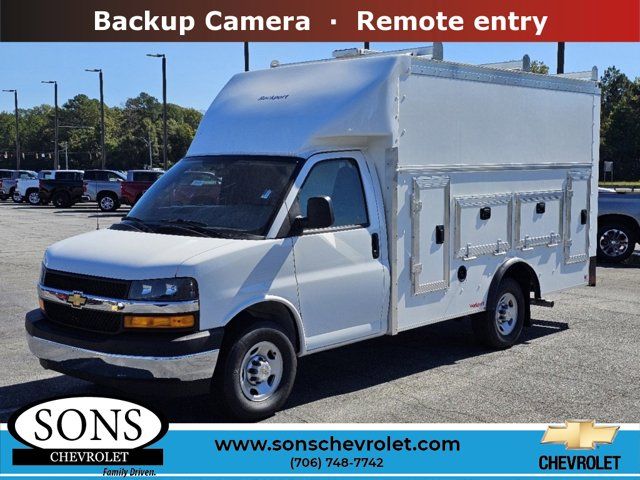 2024 Chevrolet Express Base