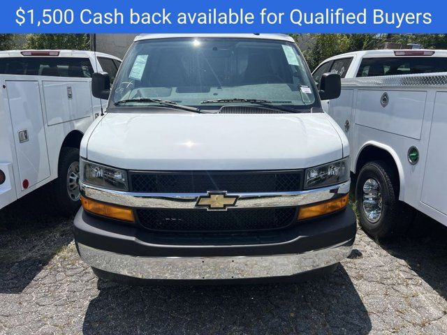 2024 Chevrolet Express Base