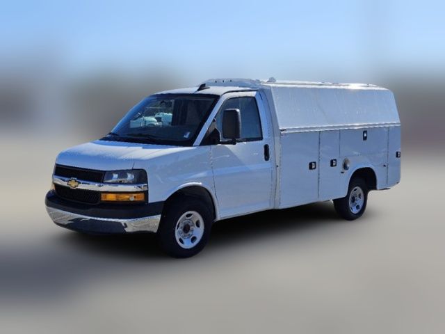 2024 Chevrolet Express Base