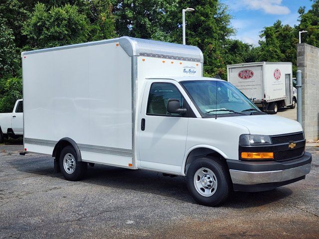 2024 Chevrolet Express Base