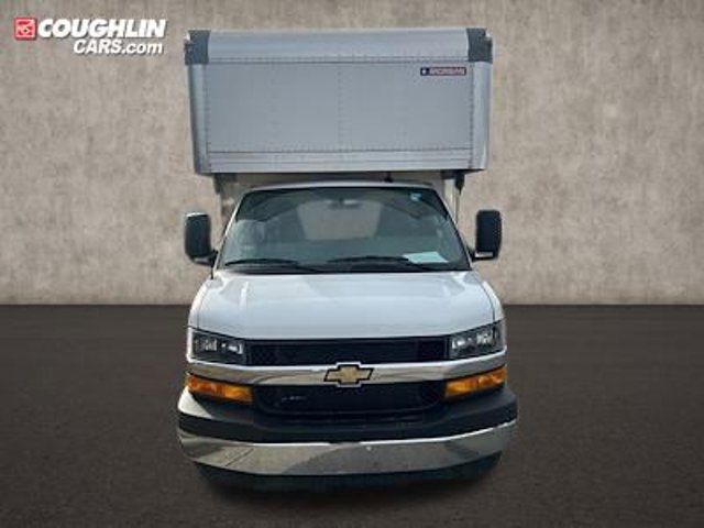 2024 Chevrolet Express Base