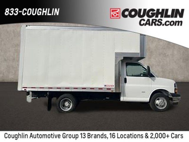 2024 Chevrolet Express Base