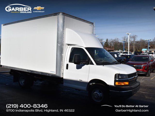 2024 Chevrolet Express Base