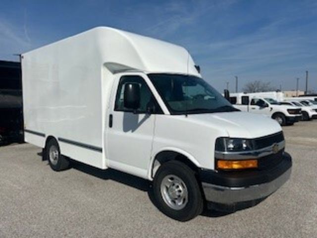 2024 Chevrolet Express Base