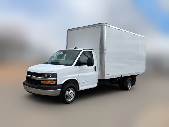 2024 Chevrolet Express Base