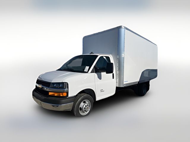 2024 Chevrolet Express Base