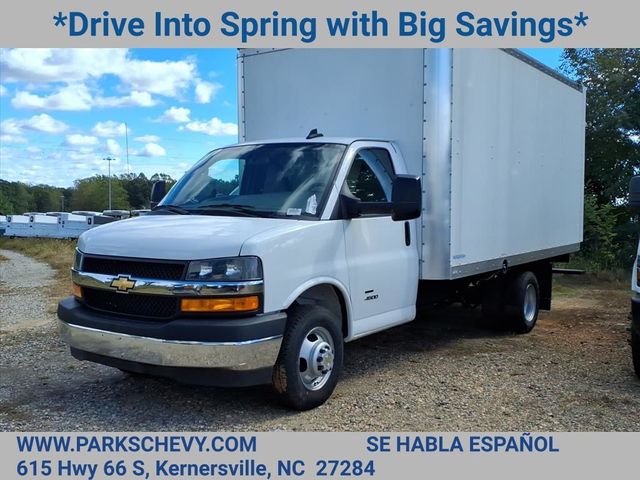 2024 Chevrolet Express Base