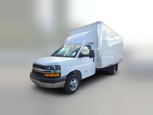 2024 Chevrolet Express Base