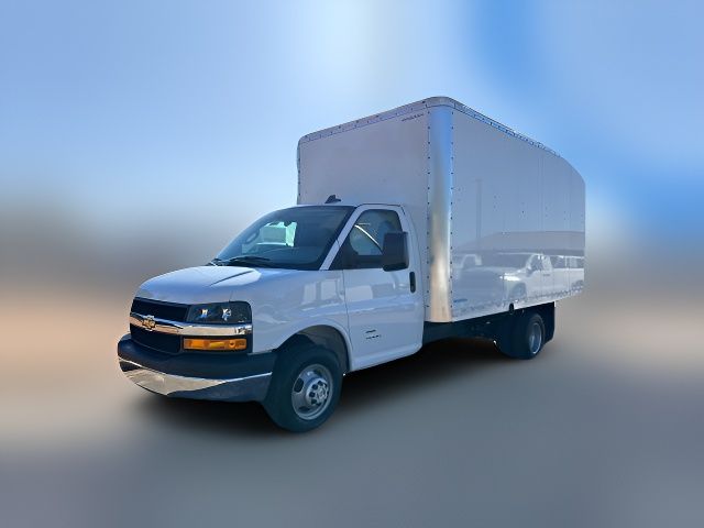 2024 Chevrolet Express Base