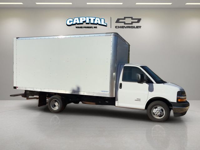 2024 Chevrolet Express Base