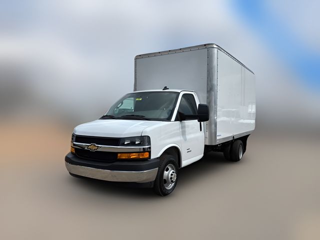 2024 Chevrolet Express Base