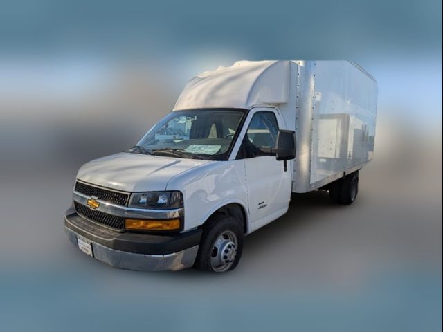 2024 Chevrolet Express Base