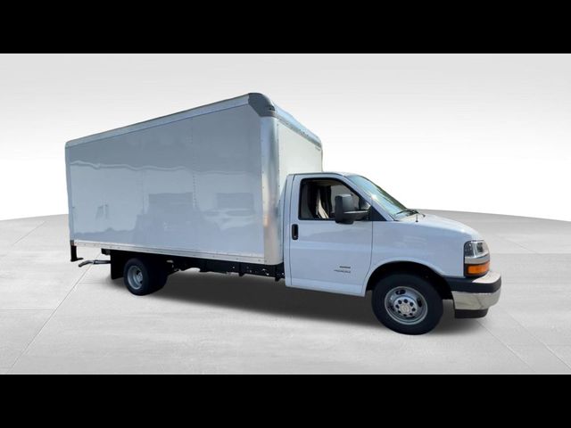 2024 Chevrolet Express Base