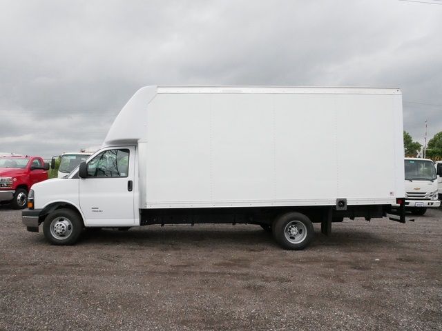 2024 Chevrolet Express Base