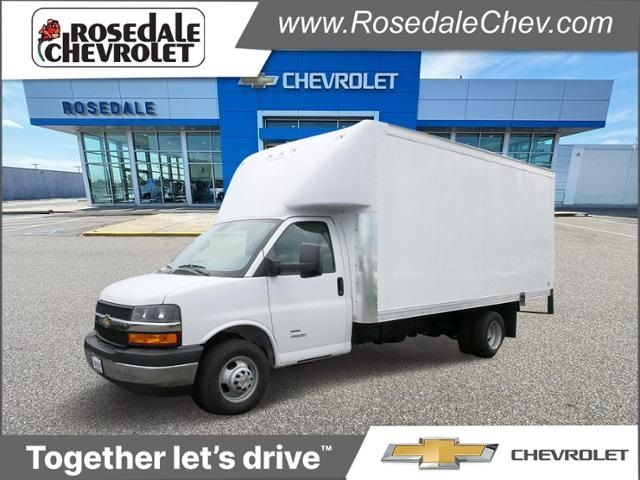 2024 Chevrolet Express Base