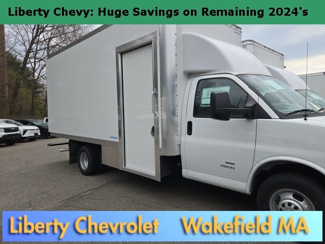 2024 Chevrolet Express Base