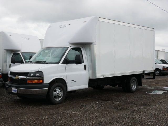 2024 Chevrolet Express Base