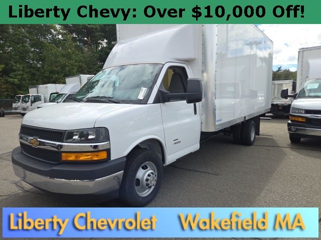 2024 Chevrolet Express Base