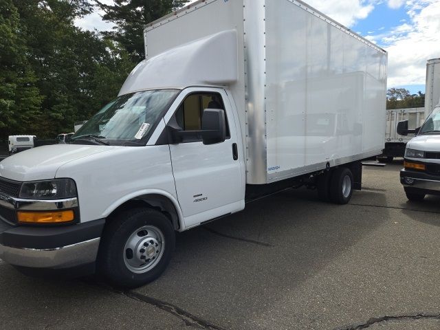 2024 Chevrolet Express Base