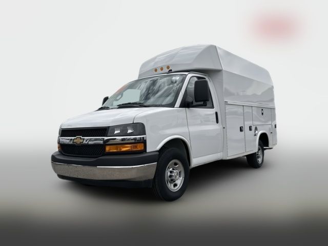 2024 Chevrolet Express Base