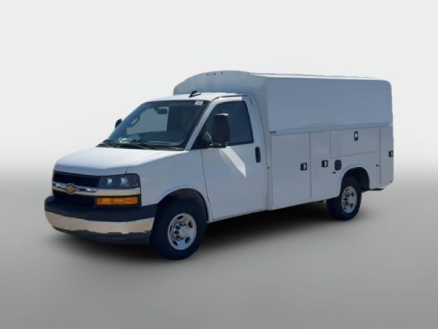 2024 Chevrolet Express Base