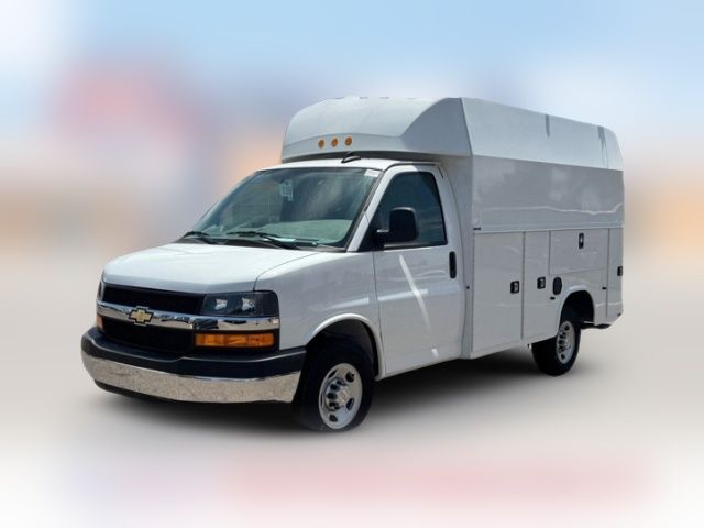 2024 Chevrolet Express Base