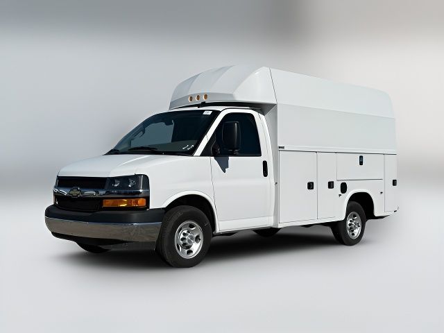 2024 Chevrolet Express Base
