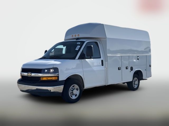 2024 Chevrolet Express Base