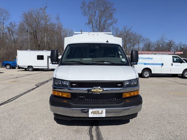 2024 Chevrolet Express Base