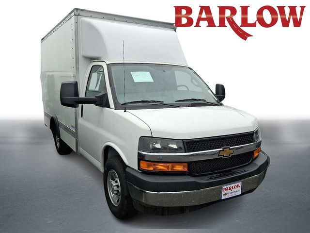 2024 Chevrolet Express Base