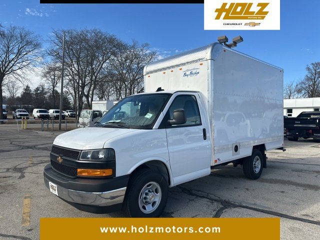 2024 Chevrolet Express Base