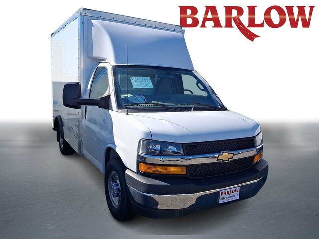 2024 Chevrolet Express Base