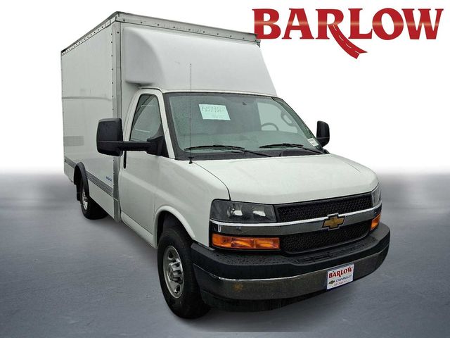 2024 Chevrolet Express Base