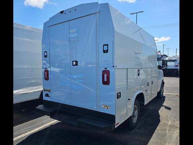 2024 Chevrolet Express Base