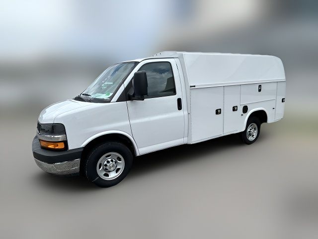 2024 Chevrolet Express Base