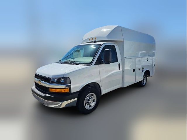 2024 Chevrolet Express Base