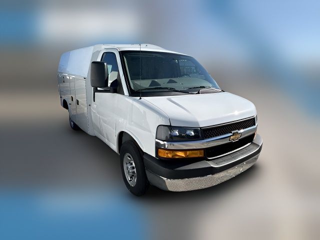 2024 Chevrolet Express Base