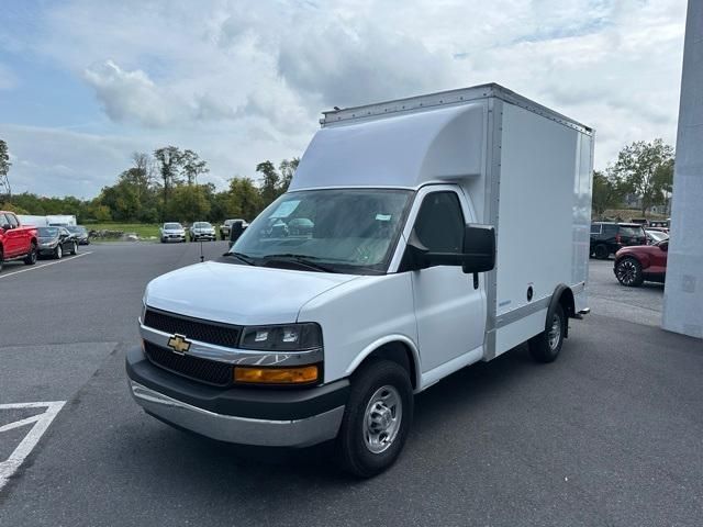 2024 Chevrolet Express Base