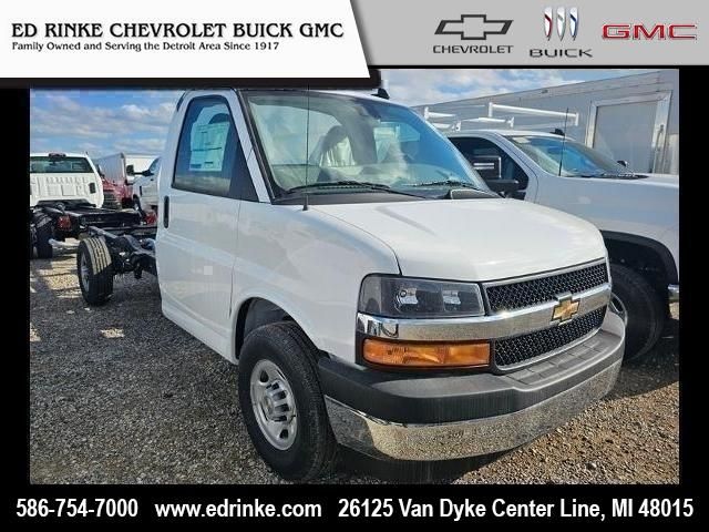 2024 Chevrolet Express Base