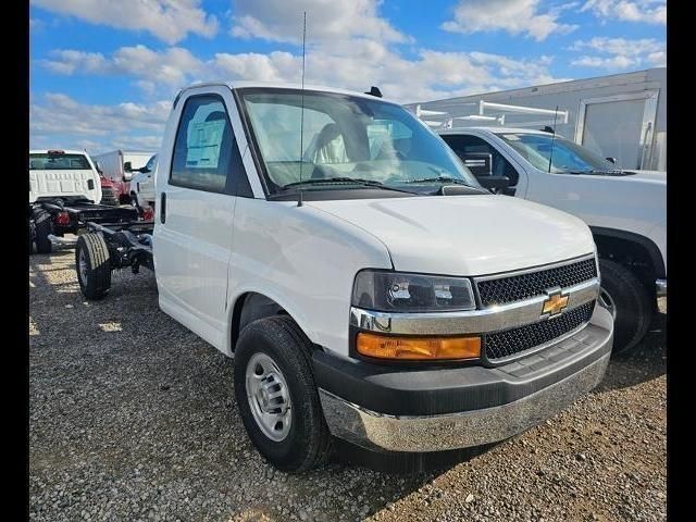 2024 Chevrolet Express Base