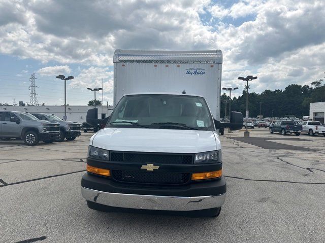 2024 Chevrolet Express Base