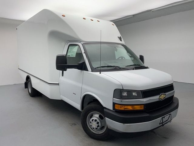 2024 Chevrolet Express Base