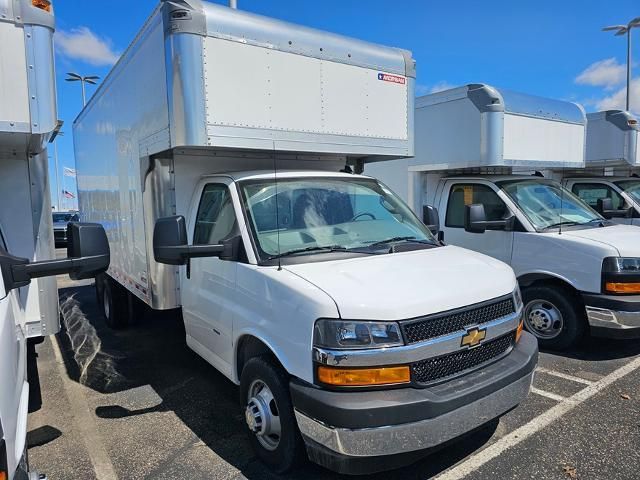 2024 Chevrolet Express Base