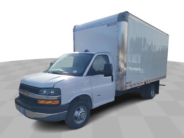 2024 Chevrolet Express Base