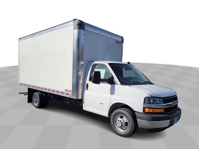 2024 Chevrolet Express Base