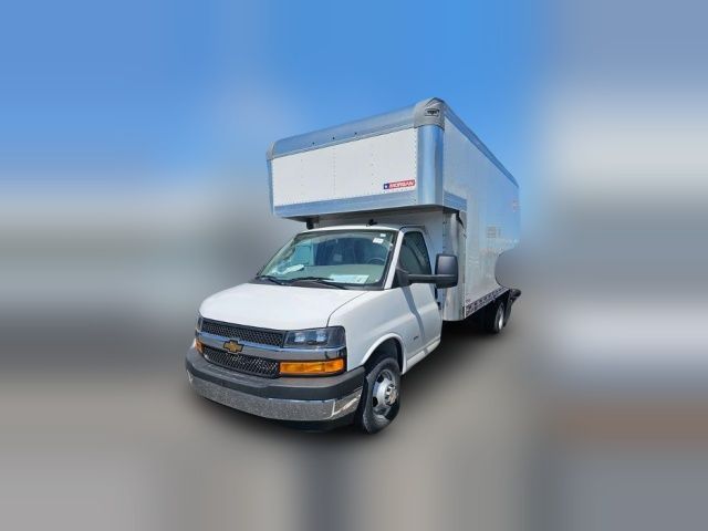 2024 Chevrolet Express Base
